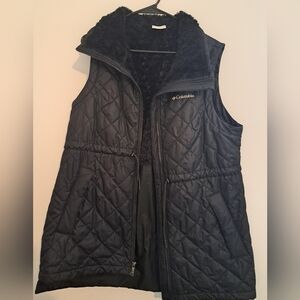 Columbia Women's Black Quilted Vest with Fleece Lining